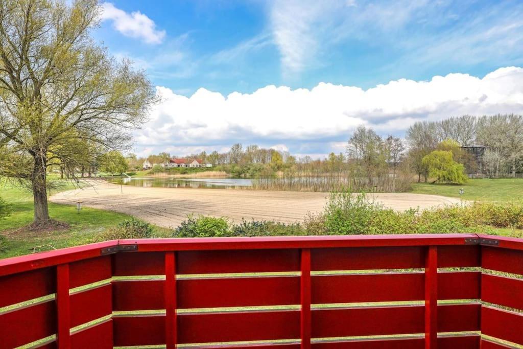 Gezellige Vakantiewoning Aan Het Water In Ewijk - Recreational Only No Workers Exterior foto